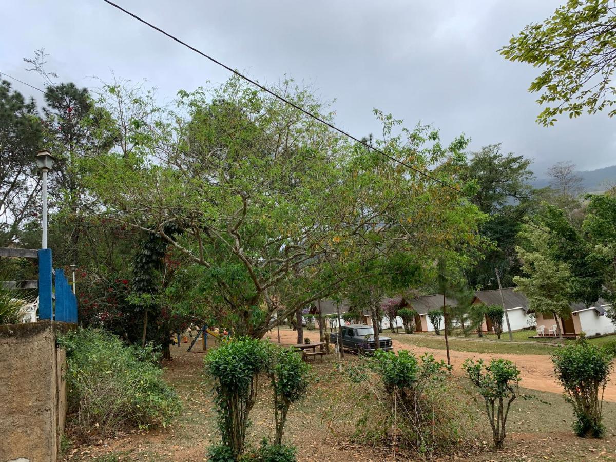 Pousada&Camping Serras Verdes Conservatória Exterior foto