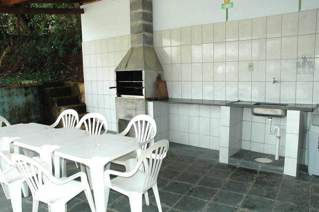 Pousada&Camping Serras Verdes Conservatória Quarto foto